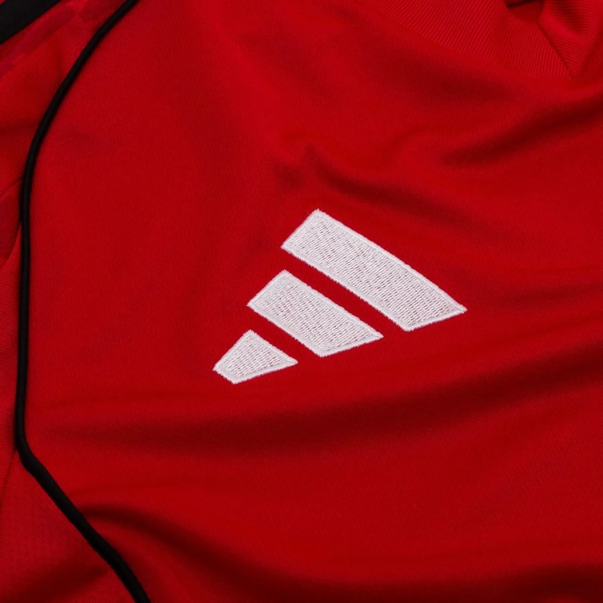 Manchester United Home Shirt 2025/26 Player Edition
