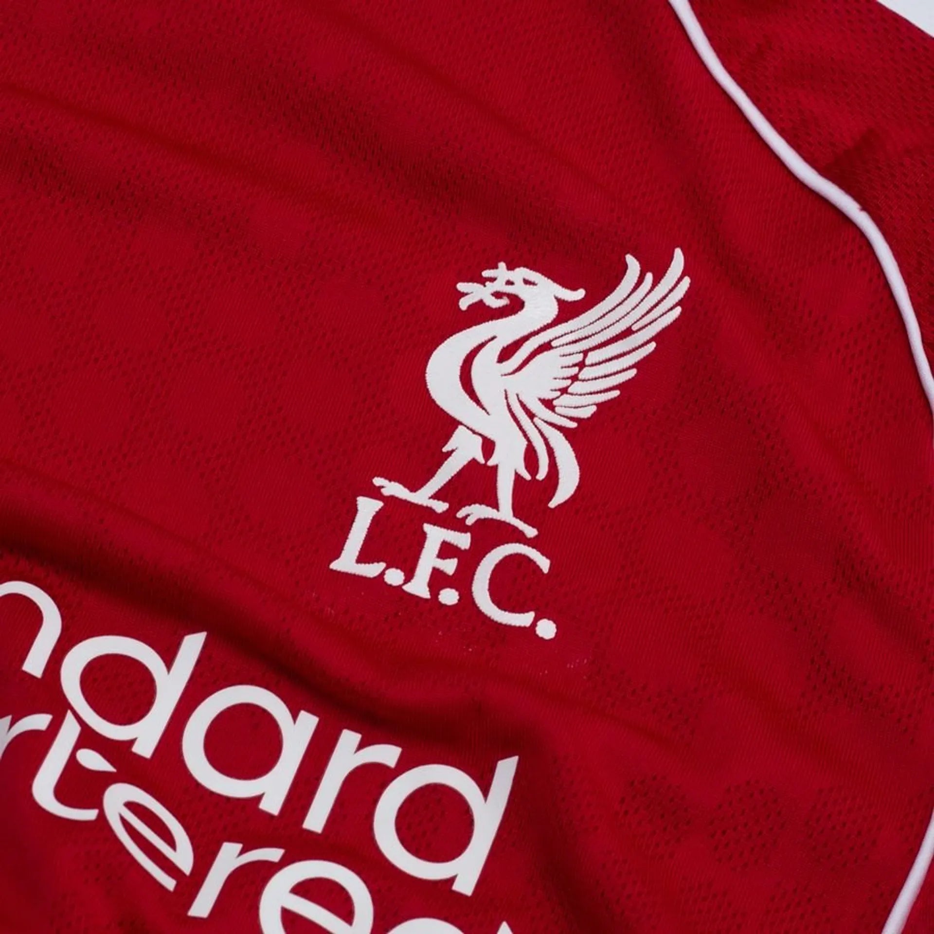 Liverpool Home Shirt 2025/26 Player Edition