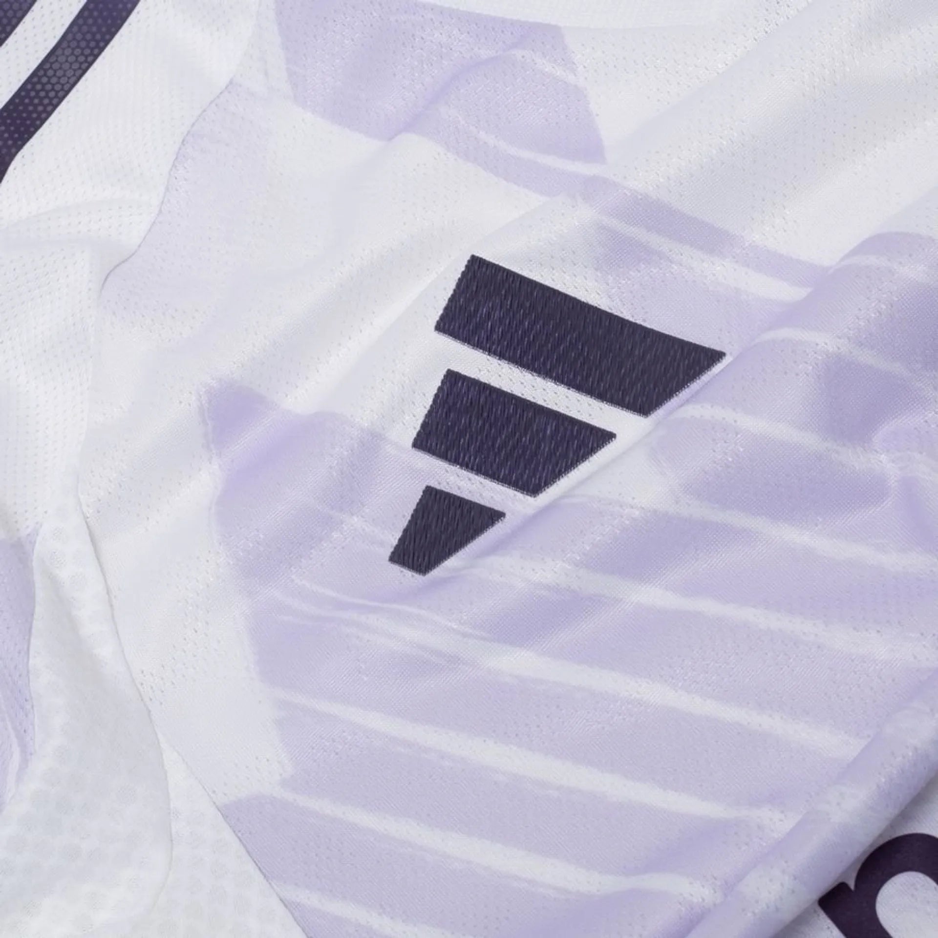 Manchester United Away Shirt 2025/26 Player Edition