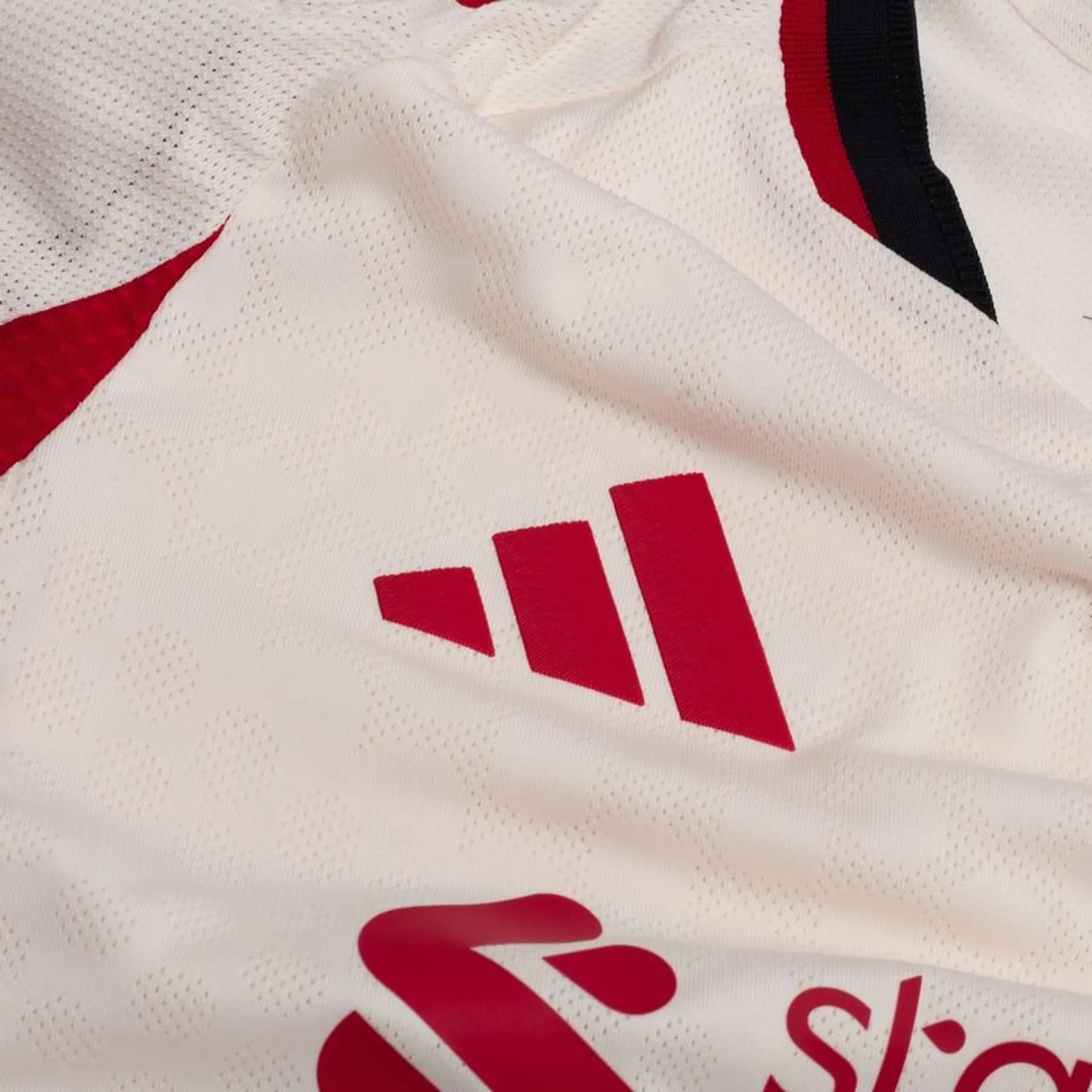 Liverpool Away Shirt 2025/26 Player Edition